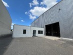 Außenansicht - Produktionshalle mit Kranbahnen und leistungsfähiger Stromversorgung – HR 4077